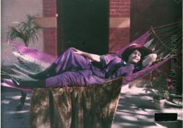Geo (femme De L'artiste) Dans Un Hamac, Circa 1907-1910 - view 1