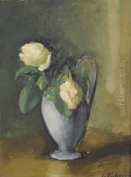 Weisse Rosen In Einer Vase - view 1