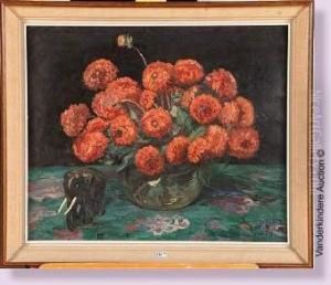 Nature Morte Aux Fleurs Et A L'elephant