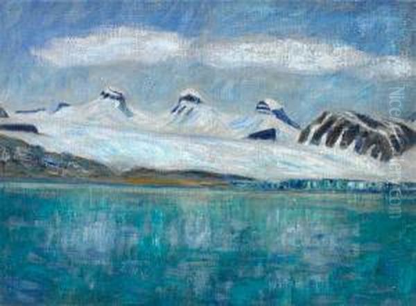 Tre Kroner Kingsbay - view 1