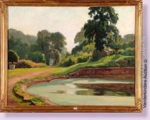 Bassin Dans Un Parc