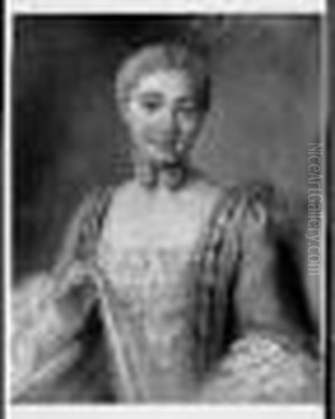 Portrait De Jeune Femme En Robe Bleue Tenant Un Eventail - view 1