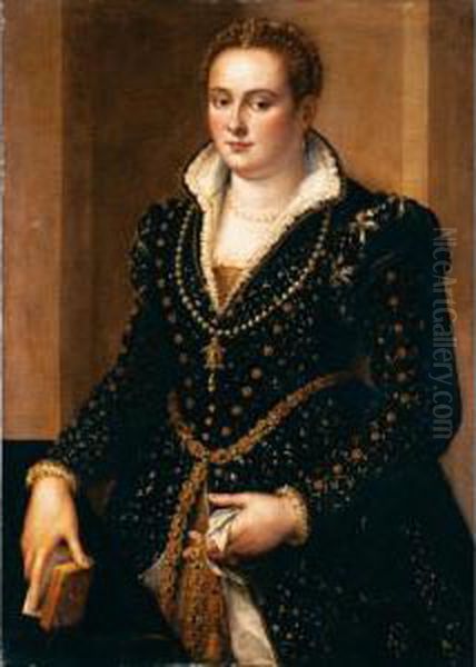 Ritratto Di Nobildonna In Abito
Nero Con Decori In Oro, Collana Di Perle Con Pendente E Cintura Con
Pietre Preziose. - view 1