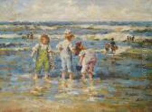 Petites Filles Jouant Sur La Plage