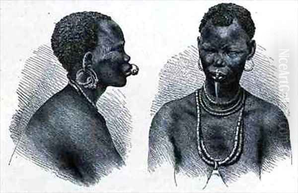 Moru woman with lip ornament - view 1