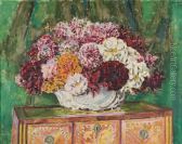 Bouquet De Fleurs Sur Une Commode - view 1