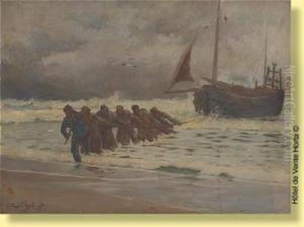 Pecheurs Halant Leurs Embarcations Sur La Plage - view 1