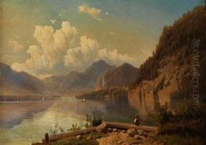 Gebirgssee Im Spatlicht Unter Hohen Wolken
