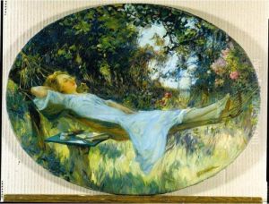 Femme Assoupie Dans Un Hamac