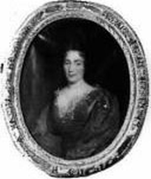 Portrait De Femme A La Draperie Bleue Sur Sa Toile D'origine Ovale - view 1
