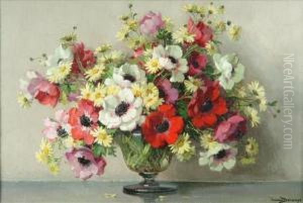 Poppies Anddaisies In A Glass Vase - view 1