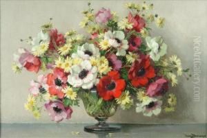 Poppies Anddaisies In A Glass Vase