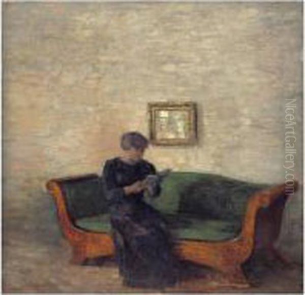 Stue. Pa En Birketraessofa Med
Gront Betraek Sidder En Sortklaedt Dame (interior With Lady Seated On A
Birchtree Sofa) - view 1