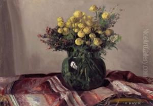 Trollblumen In Vase Trollblumen In Vase