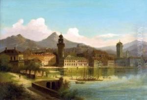 Ville D'europe Centrale Bordant Un Lac