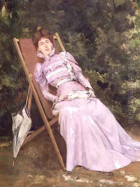 Woman in lilac - view 1