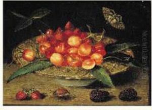 Assiette Remplie De Cerises Et De Fraises