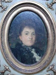 Portrait De Femme