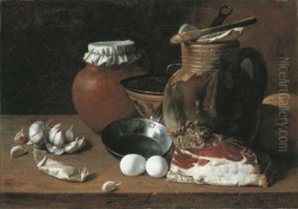 Des Gousses D'ail, Des Oeufs, Du Jambon, Une Poele Et Des Jarres Sur Une Table - view 1