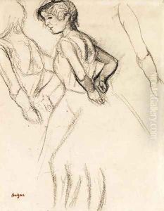 Danseuse rattachant son ceinture