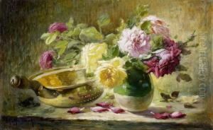 Stillleben Mit Rosen Und Messingsieb.