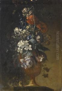 Vaso Di Anemoni E Giacinti Su Un Piano Di Pietra