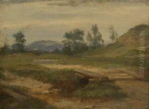 Bachlauf Mit Holzbrucke In
 Hugeliger Landschaft.
