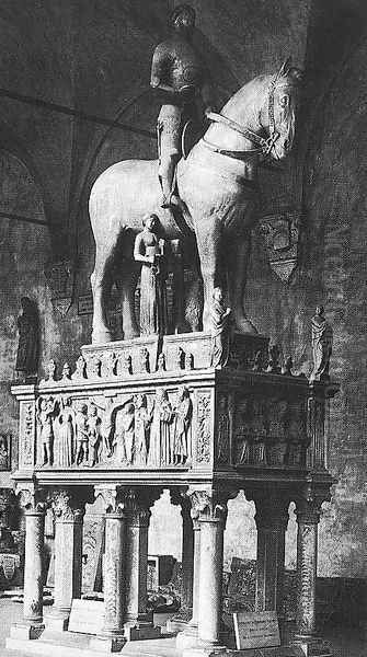 Monument to Bernabo Visconti - view 1