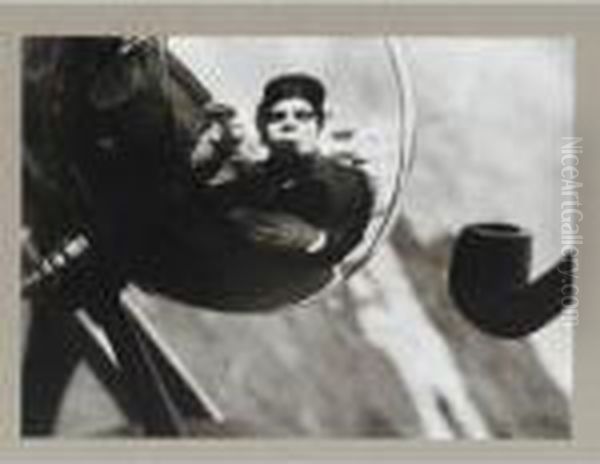 Portraits, A Portfolio Of
Twenty-eight Photographs, 1924-1937, Printed In 1997 By Alexander
Lavrentiev And Yuri Plaksin - view 1