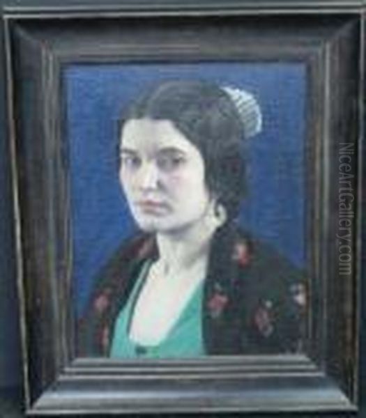 The Gold Earring - view 1