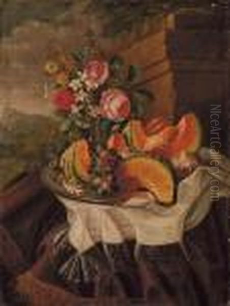 Piatto D"argento Con Fette Di
Melone,uva, Fico E Vaso Di Vetro Con Rose, Su Basamento Con Tappeto E
Fazzoletto Di Merletto Su Paesaggio - view 1
