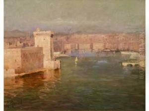 Entree Du Vieux-port.
