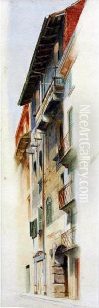 A Narrow House - view 1
