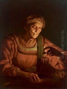 Cerchia Vecchia Che Esamina Una Moneta Alla Luce Di Una Lampada Ad Olio Cerchia Vecchia Che Esamina Una Moneta Alla Luce Di Una Lampada Ad Olio