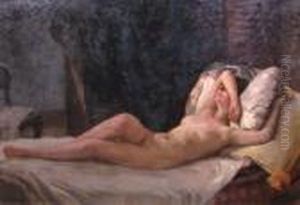 Nude Nude