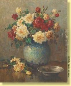 Vasefleuri De Roses by Kees Terlouw
