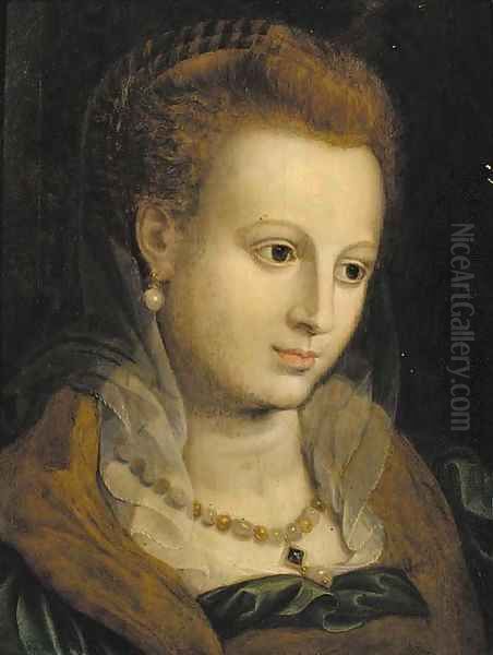 Portrait of a lady, bust-length, wearing a pearl necklace - view 1