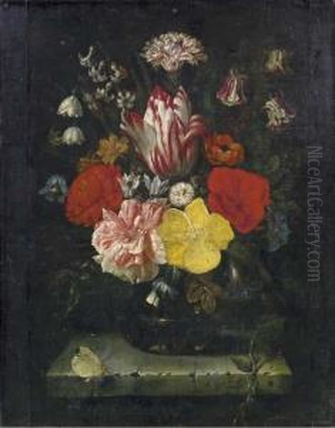 Tulipani, Ciclamini, Campanule,
Garofani, Rose In Un Vaso Di Vetrosu Un Piano Di Pietra Ed Una Farfalla - view 1