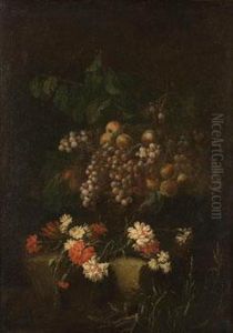 Garofani Uva In Un Cesto E Altri Fiori , Su Un Piano Di Pietra