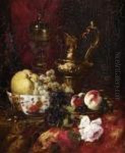 Nature Morte De Fruits Et De Fleurs Et Piece D'orfevrerie