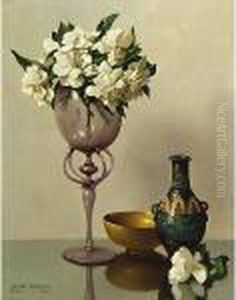 Fiori Bianchi Nel Vaso Venini by Bruno Croatto