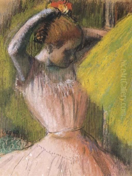 Danseuse A Mi-corps Se Coiffant - view 1