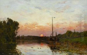 Un Soleil Couchant Au Rive