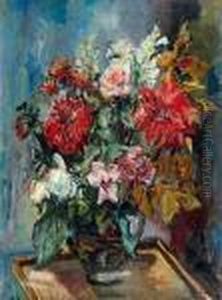 Vase De Fleurs Sur Un Entablement
 Huile Sur Toile, Signee Et Datee 1930 En Bas A Droite