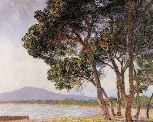 Beach In Juan Les Pins thumbnail