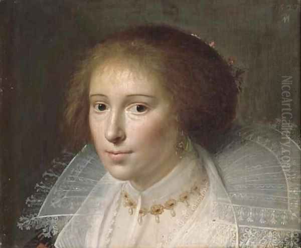 Portrait of a lady, bust-length, in a white dress with lace collar and a gold and pearl necklace - view 1