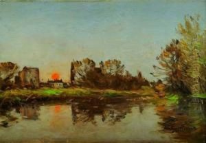 Village A La Tour, Soleil Couchant