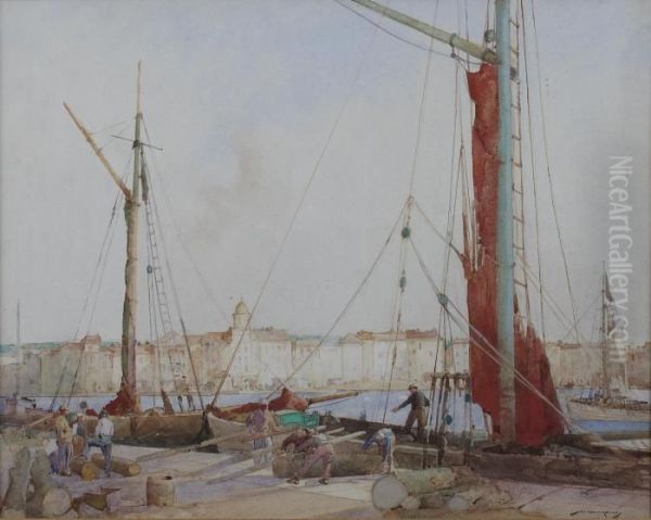 Loading Timber, St.tropez - view 1