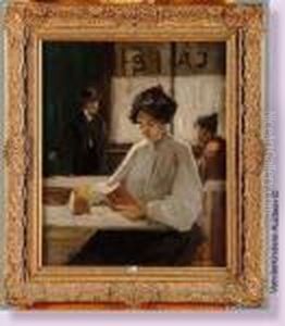Jeune Femme A La Lecture Dans Un Cafe