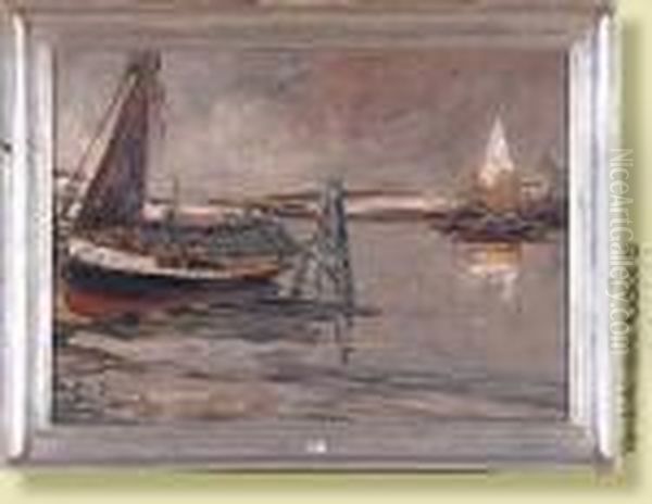 Port De Peche Sous Un Cielgris - view 1
